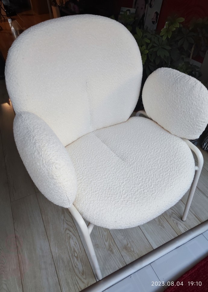 46206.970 Мягкий стул Plush Chair в интернет-магазине E-MALL.SU 8 800 775 8355   Дизайнерские стулья Мягкий стул Plush Chair