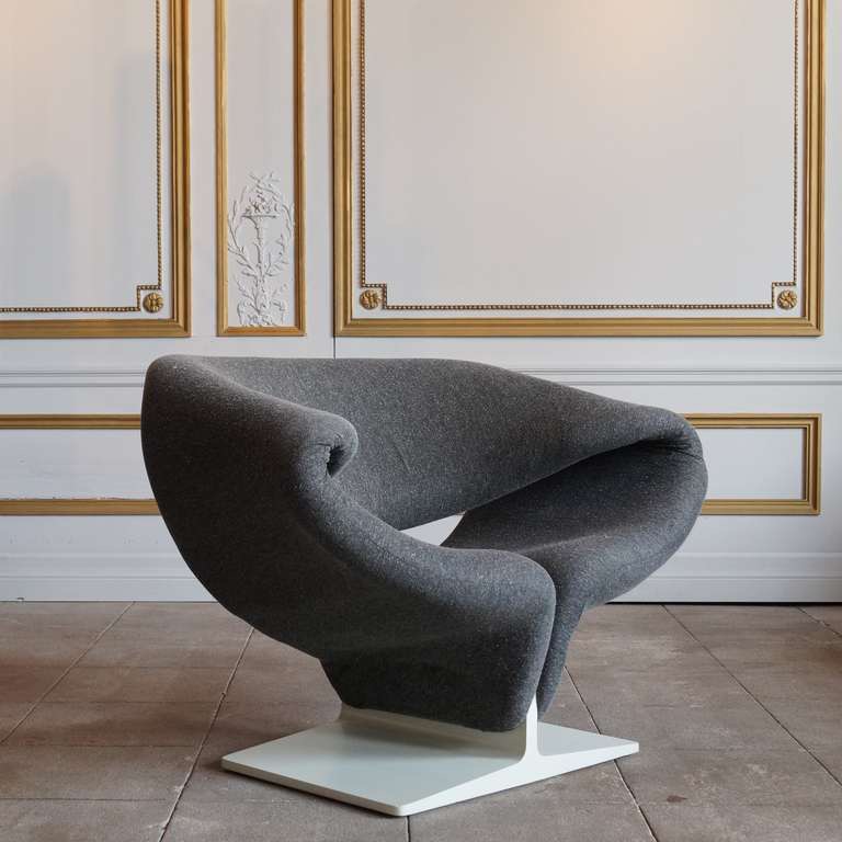 Ribbon Chair by Pierre Paulin