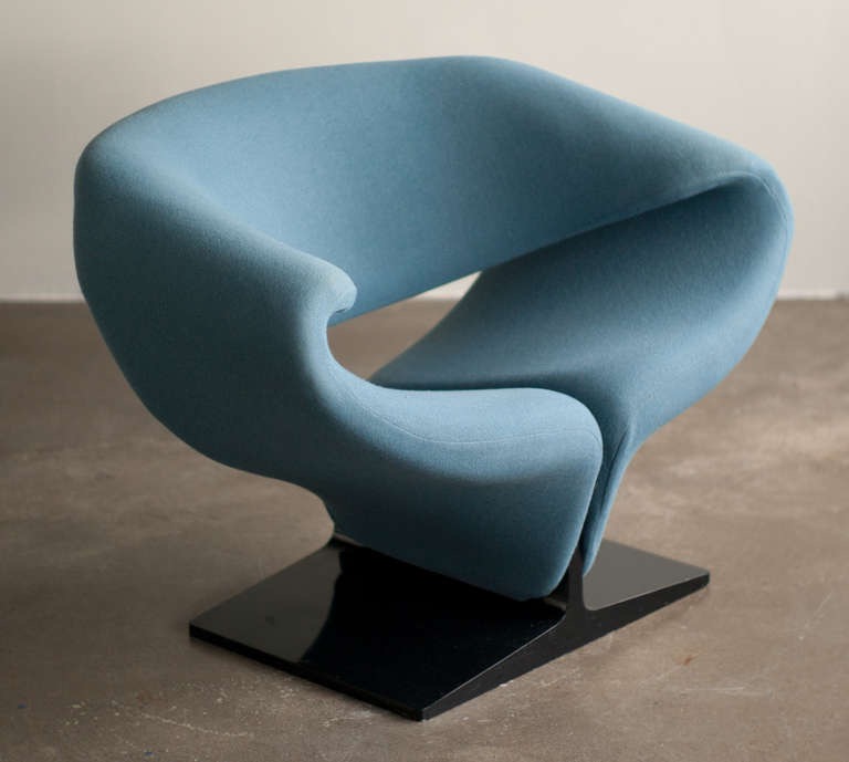 Ribbon Chair by Pierre Paulin