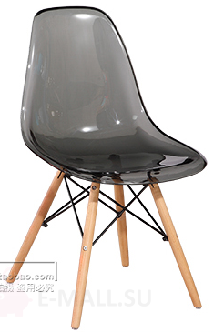 Пластиковые стулья DSW прозрачные, дизайн Чарльза и Рэй Эймс Eames, ножки светлые