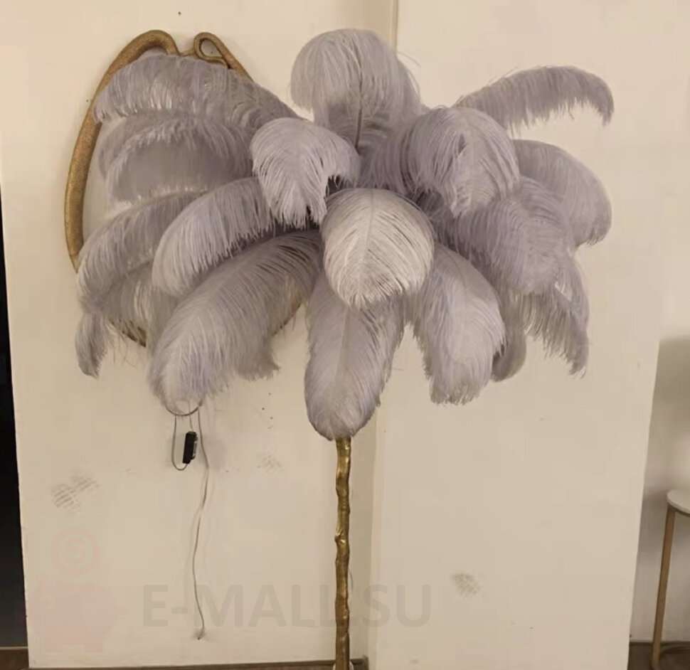 Торшер со страусиными перьями