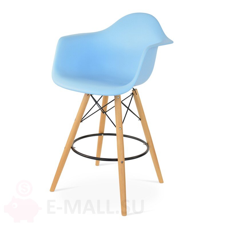 Пластиковые барные стулья DAW, дизайн Чарльза и Рэй Эймс Eames, ножки светлые