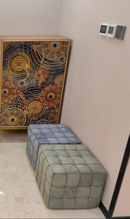 Cube Пуф из кожи и дерева в минималистичном стиле