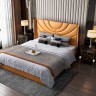 Кровать кожаная в итальянском стиле в комплекте с тумбочками