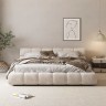Мягкая кровать Tufty коллекции Astoria