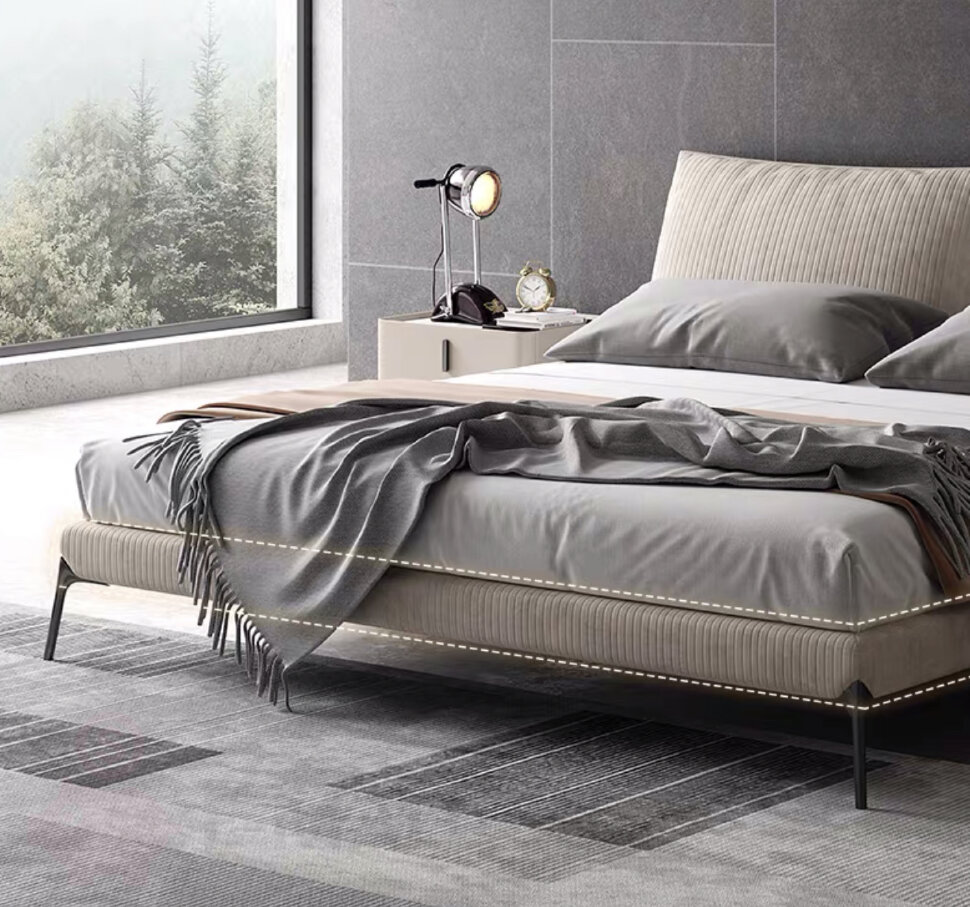 Современная кровать с мягким изголовьем в итальянском стиле