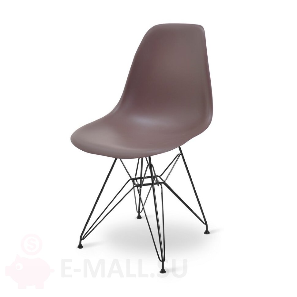 Пластиковые стулья DSR, дизайн Чарльза и Рэй Эймс Eames, ножки черные, коричневый