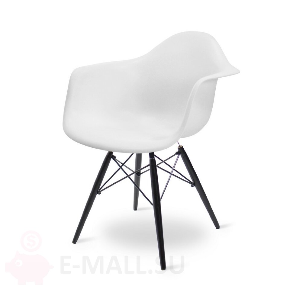 Пластиковые стулья DAW, дизайн Чарльза и Рэй Эймс Eames, ножки черные дерево, белый