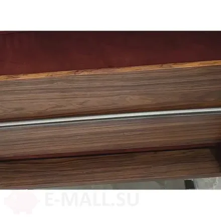Интерьерное кресло на металлических ножках в скандинавском стиле Cantos