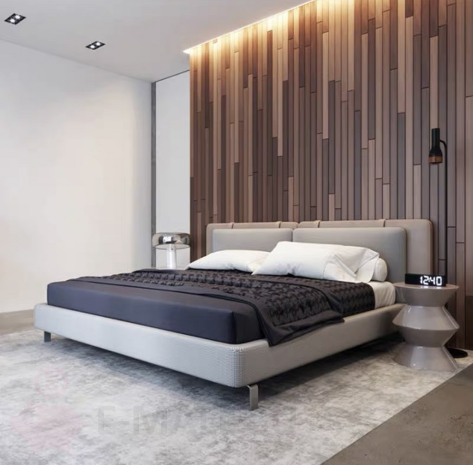 Кровать в стиле Итальянского минимализма с кожаным изголовьем 1800*2000
