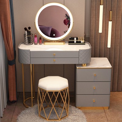 Туалетный столик с мраморной столешницей, зеркалом и стулом