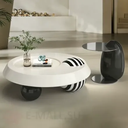 Интерьерный журнальный столик на фигурном основании Carlet