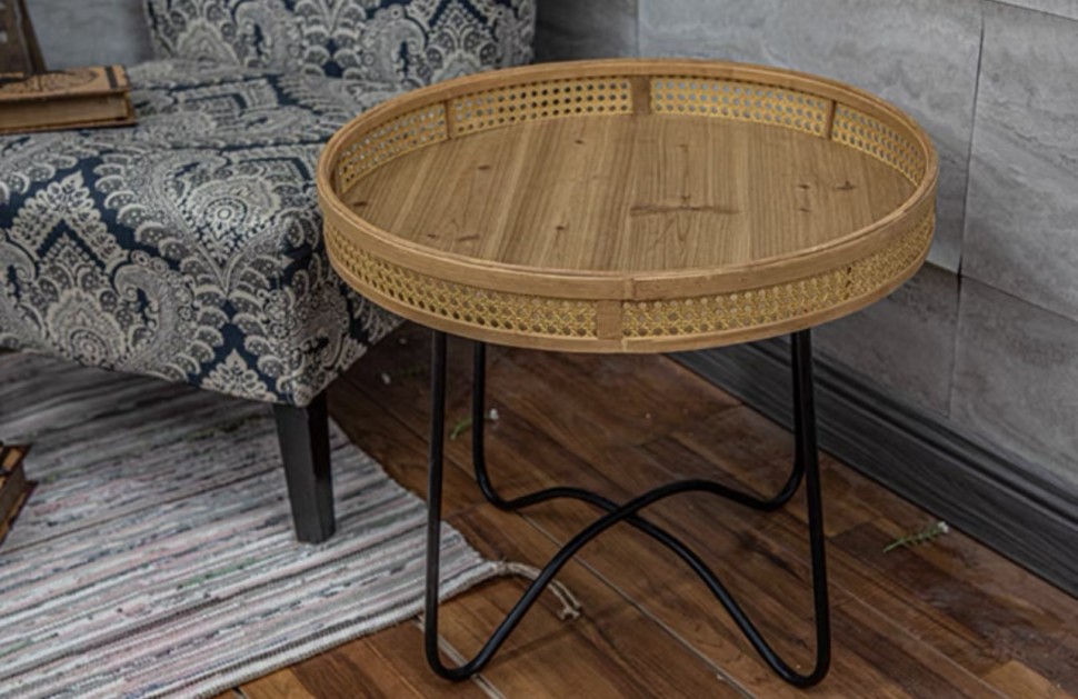 Кофейный столик из бамбука