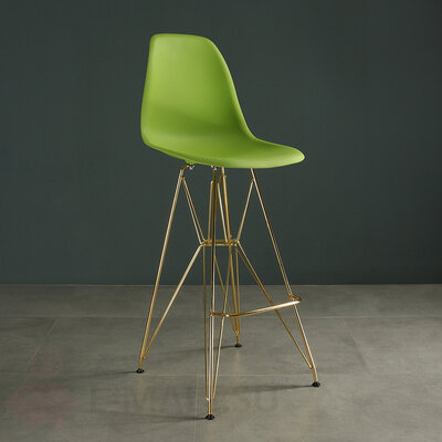Пластиковые барные стулья DSR, дизайн Чарльза и Рэй Эймс Eames, ножки золото, зеленый