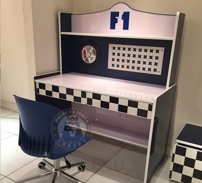 Кровать детская в виде машинки Prince Lionel B131, стол синий