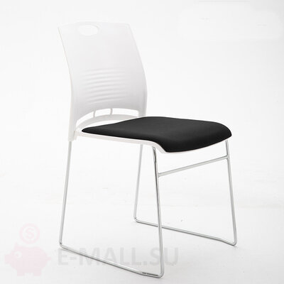 Современный стул для офиса и конференц зала с мягким сиденьем штабелируемый, белый, черная ткань