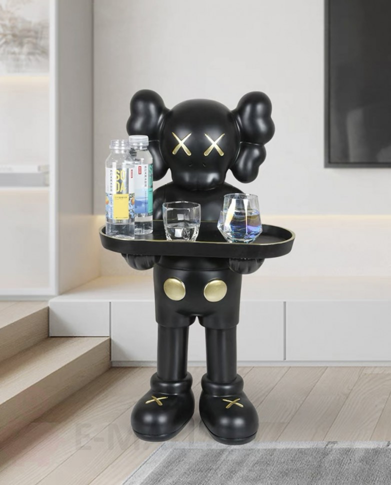 Кофейный столик в виде декоративной статуэтки KAWS