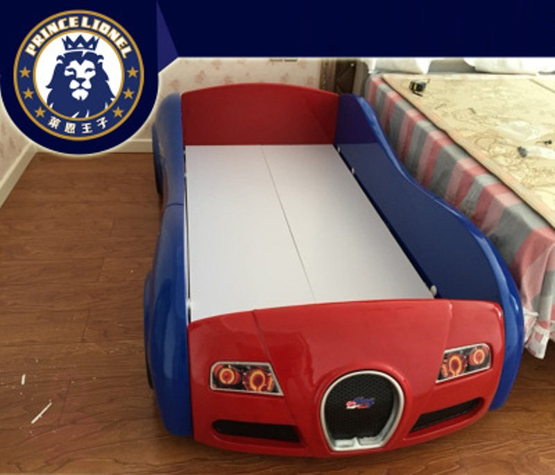 Кровать детская в виде машинки Prince Lionel 02-Y