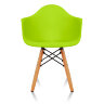 Пластиковые детские стулья DAW, дизайн Чарльза и Рэй Эймс Eames
