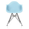 Пластиковые стулья DAR, дизайн Чарльза и Рэй Эймс Eames, ножки черные
