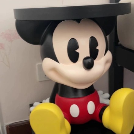 Mickey Столик из МДФ и смолы в современном стиле