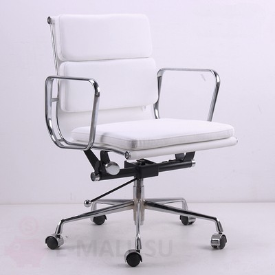Кресло для офиса в стиле Eames Executive Chair высокое
