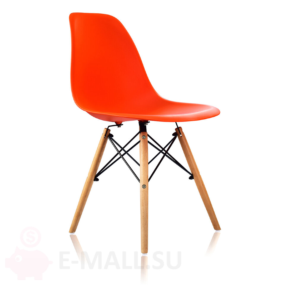 Пластиковые стулья DSW, дизайн Чарльза и Рэй Эймс Eames, ножки светлые, оранжевый