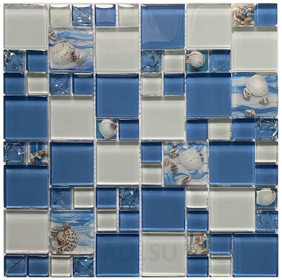 Мозаика стеклянная с натуральными раковинами в средиземноморском стиле