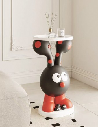 Интерьерный кофейный столик-фигура Lapin à pois
