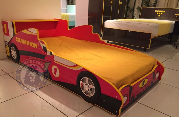 Кровать детская в виде машинки Prince Lionel E143, Красная (212x98x61 см)