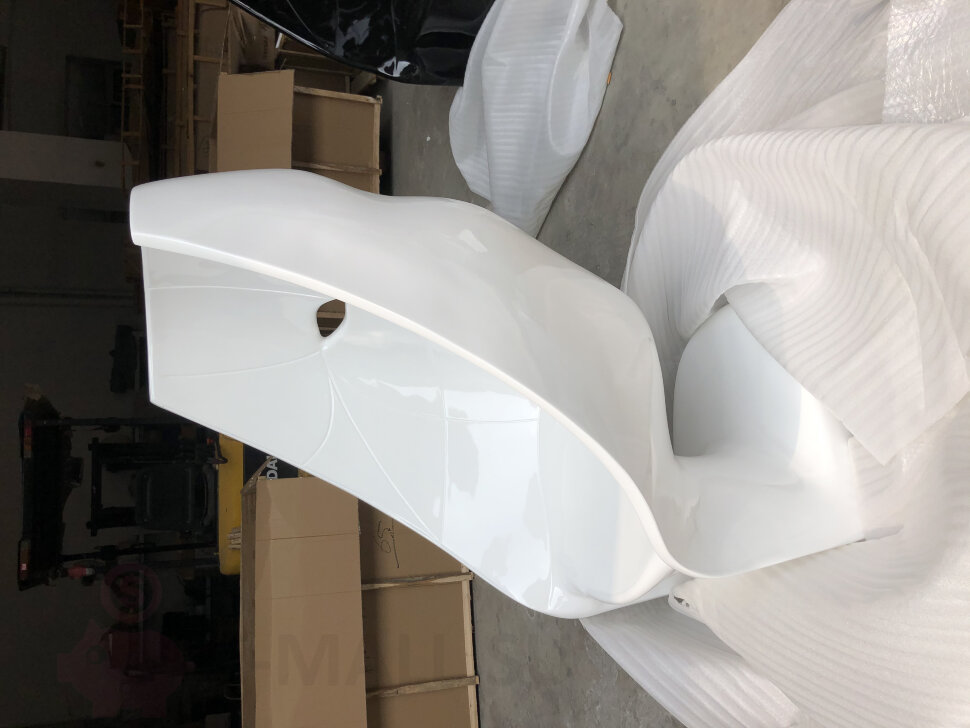 Кресло маска Nemo Chair дизайн Fabio Novembre