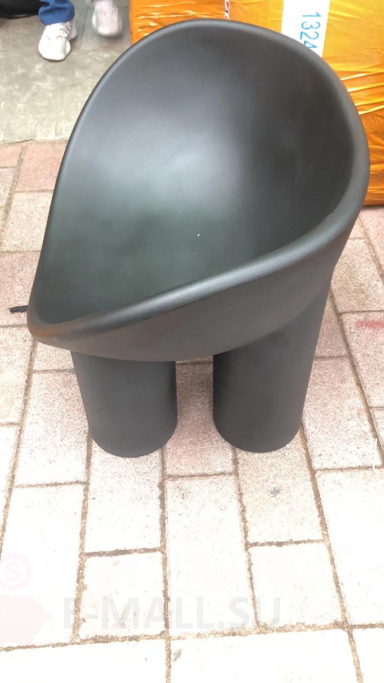Кресло Roly Poly Polyethylene Armchair