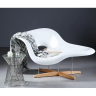 Кресло La Chaise Lounge дизайн Чарльза и Рэй Эймс Eames