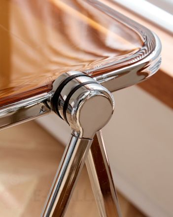 Стол складной для кафе и офиса с прозрачной столешницей