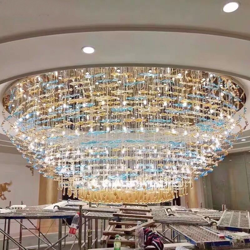 Большая люстра из кусочков закрученного стекла ручной работы для гостиной, отеля или торгового центра