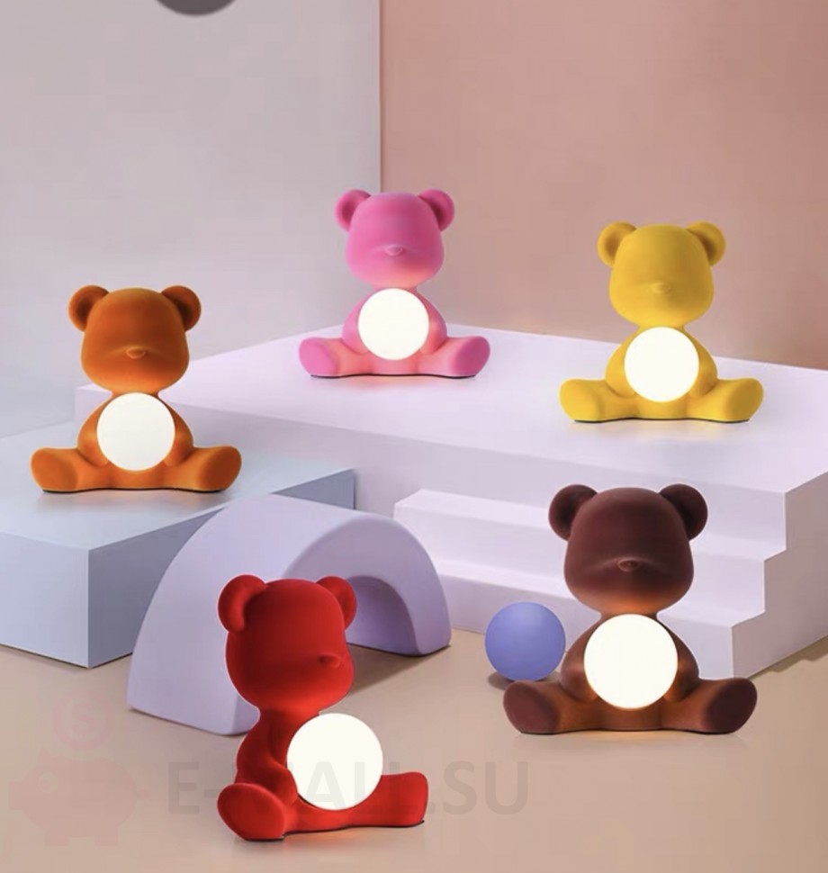 Настольный светильник в стиле TEDDY GIRL RECHARGEABLE LAMP VELVET FINISH by Qeeboo