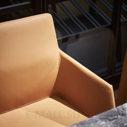 Стул кожаный в стиле Poliform Seattle Chair